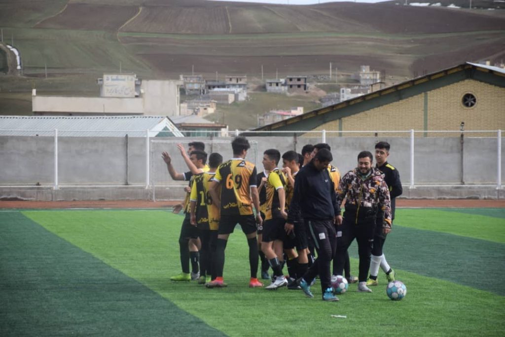 فوتبال شهباز زنجان